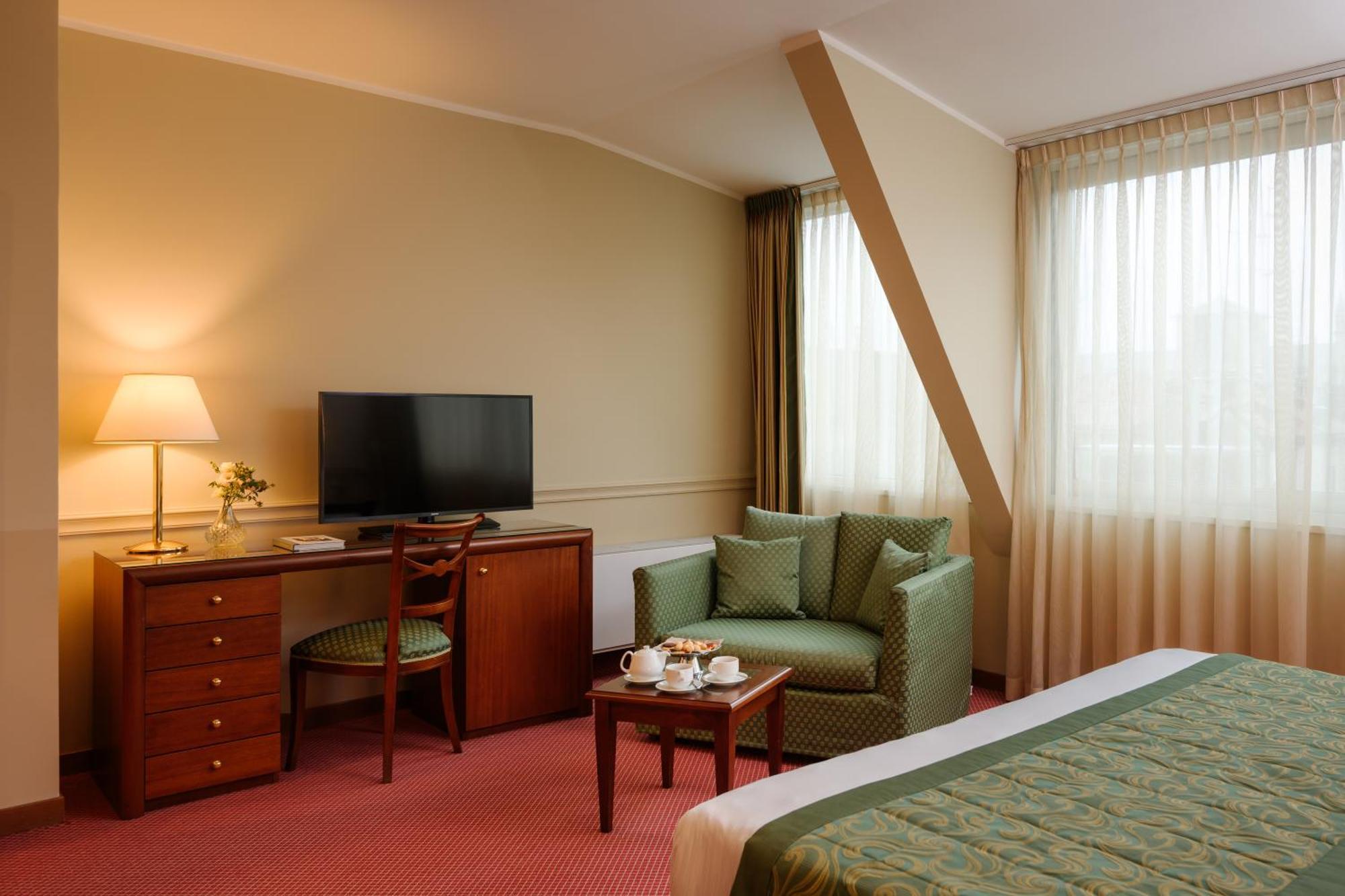 Hotel Barchetta Excelsior Côme Esterno foto
